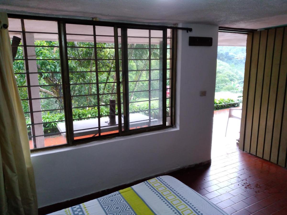 Casa Yantra La Lola Hotel Pance ภายนอก รูปภาพ