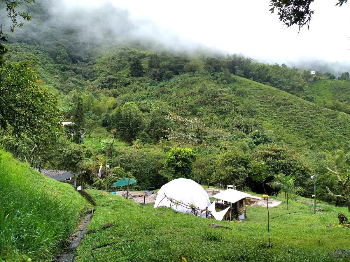 Casa Yantra La Lola Hotel Pance ภายนอก รูปภาพ